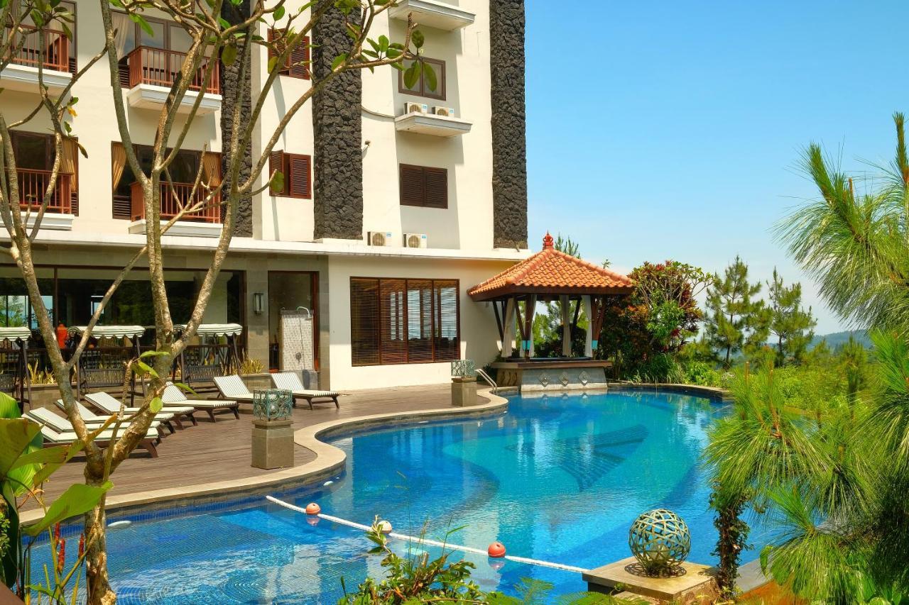 The Grand Hill Resort-Hotel Пунчак Экстерьер фото